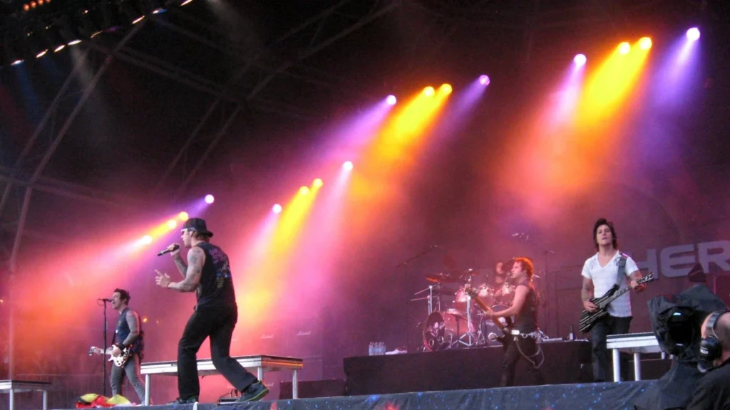 Avenged Sevenfold Finish a Seventeen City Run in Los Angeles
